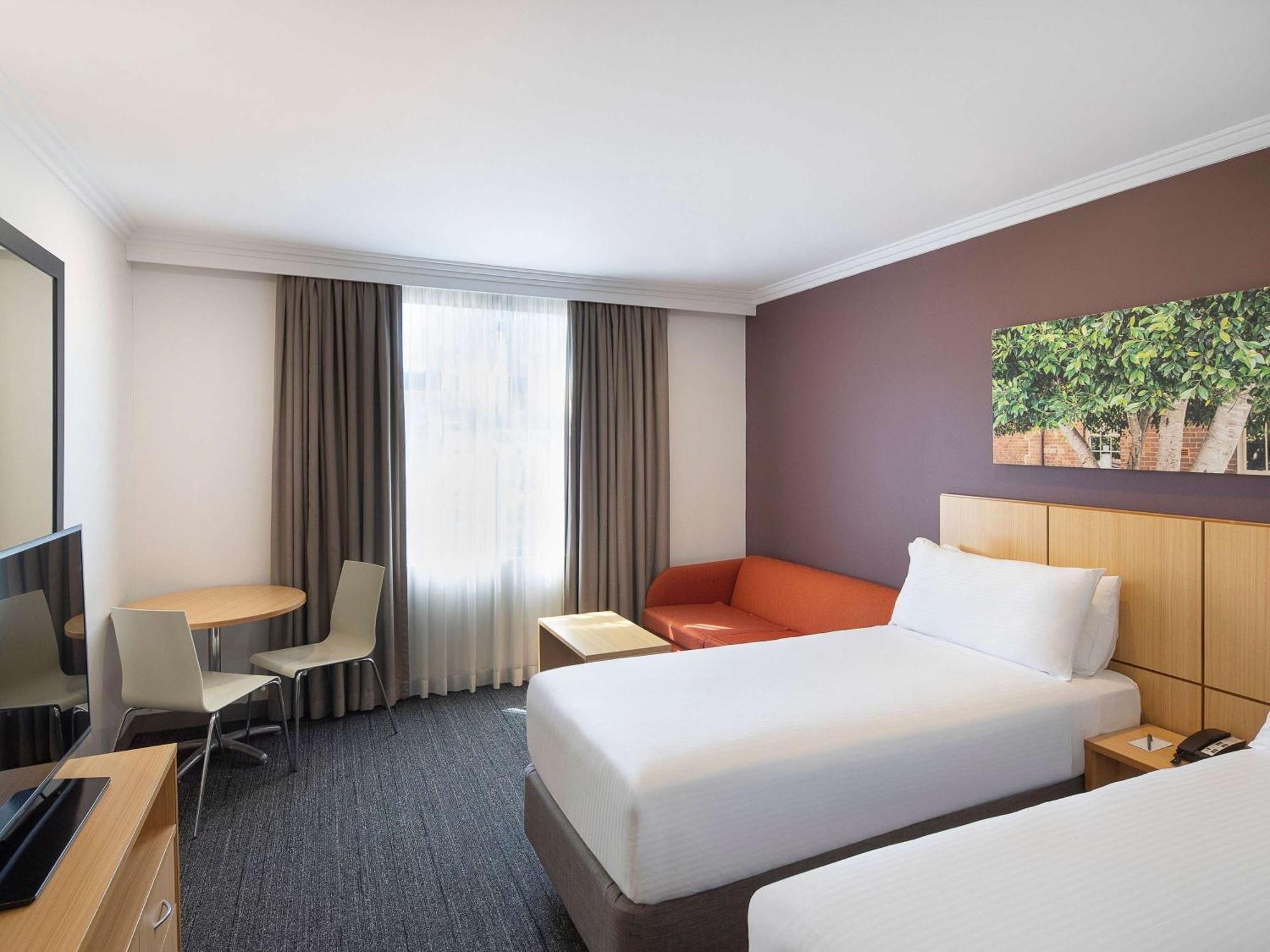 Mercure Sydney Blacktown Arndell Park Exterior photo